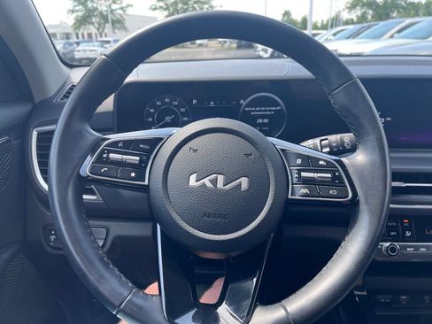 Certified 2024 Kia Seltos EX AWD/4WD image 14