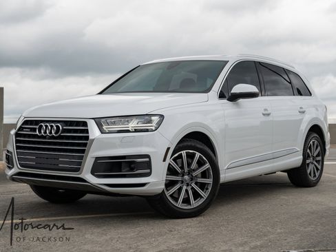 Used 2018 Audi Q7 3.0T Prestige AWD/4WD image 35
