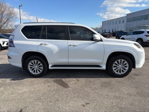 Used 2021 Lexus GX 460 Premium w/ Premium Package image 4