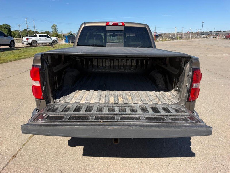 Used 2014 GMC Sierra 1500 SLT w/ SLT Preferred Package AWD/4WD image 5