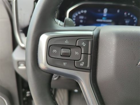 Used 2025 Chevrolet Silverado 1500 LTZ image 21