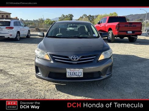 Used 2013 Toyota Corolla LE w/ Protection Pkg FWD image 2