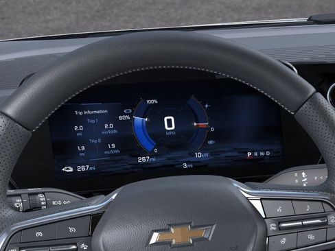 New 2026 Chevrolet Equinox EV LT w/ Midnight Package image 18