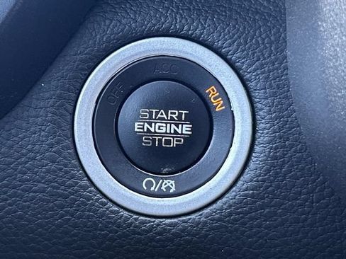 Used 2023 RAM 1500 Big Horn AWD/4WD image 24