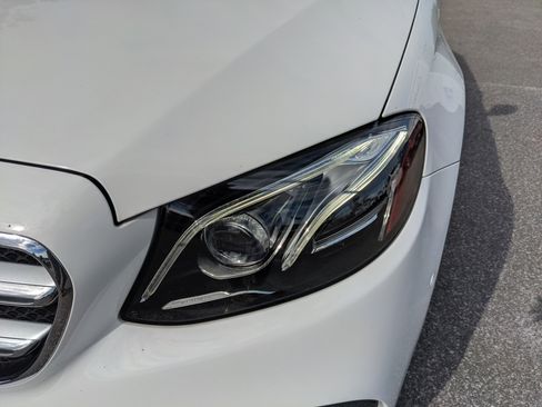 Used 2019 Mercedes-Benz E 300 image 10