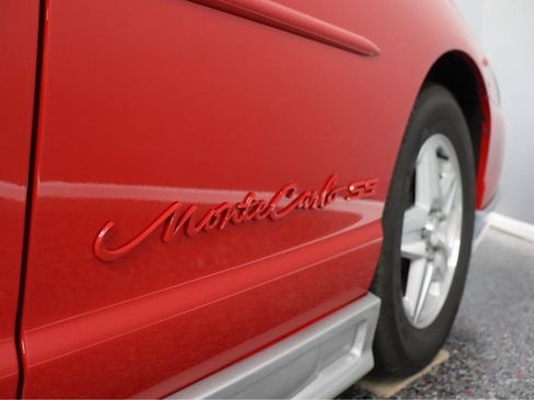 Used 2002 Chevrolet Monte Carlo SS w/ Preferred Equipment Group FWD image 4