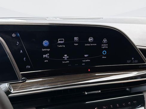 Used 2022 Cadillac Escalade ESV Sport w/ Touring Package AWD/4WD image 16