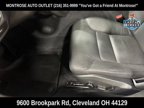 Used 2025 Volvo V60 B5 Cross Country Plus image 15