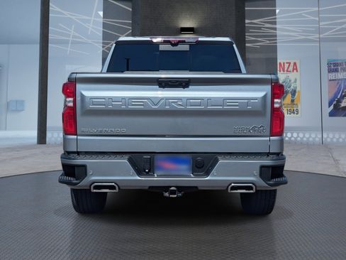 Used 2023 Chevrolet Silverado 1500 High Country w/ Technology Package image 5