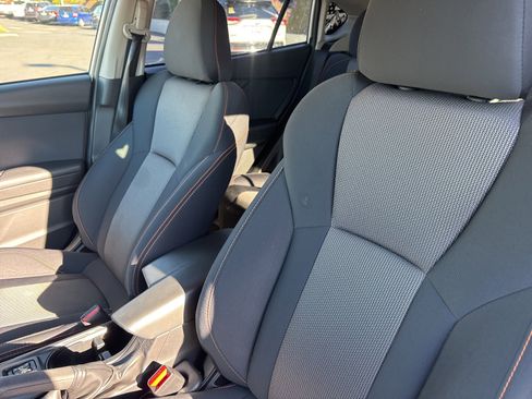 Used 2023 Subaru Crosstrek 2.0i Premium image 10