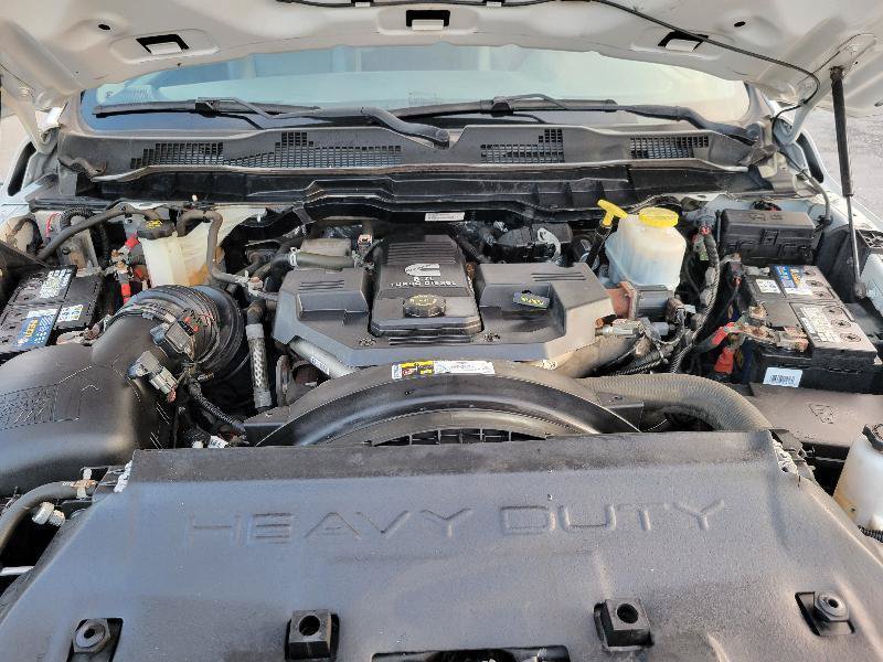 Used 2017 RAM 5500 Tradesman RWD image 7
