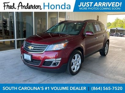 Used 2017 Chevrolet Traverse LT w/ Style and Technology Package