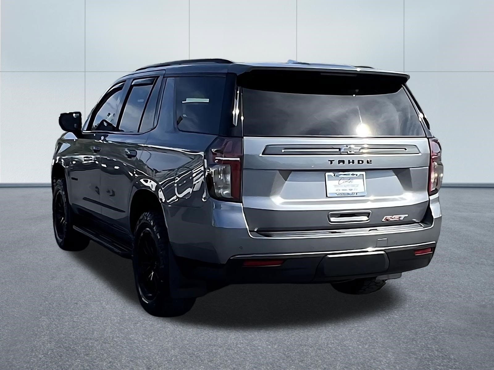 Used 2022 Chevrolet Tahoe RST AWD/4WD image 4