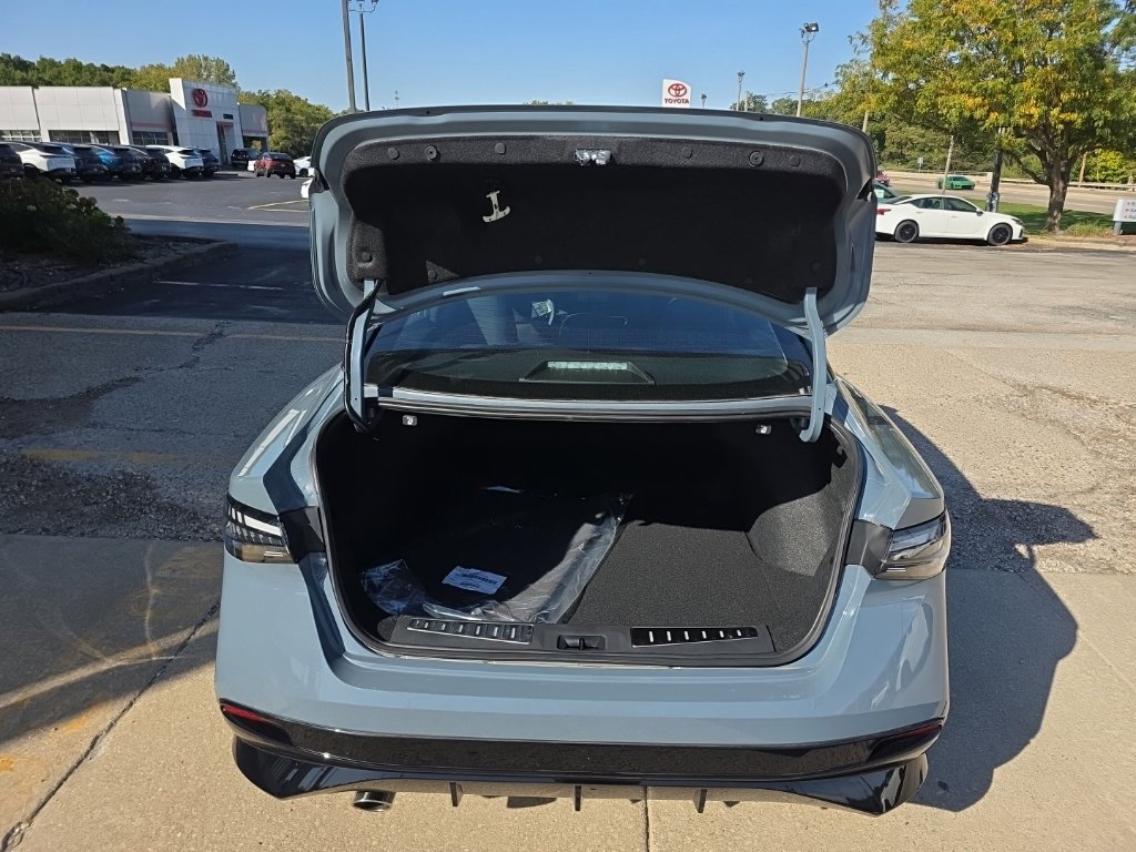 Certified 2026 Nissan Sentra SR w/ SR All Weather Package FWD image 5
