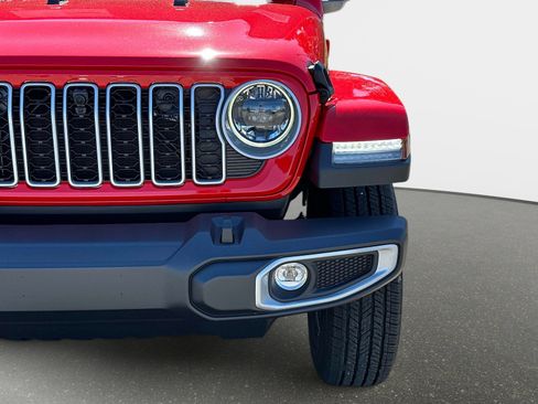New 2026 Jeep Wrangler Unlimited Sahara w/ Safety Group AWD/4WD image 10