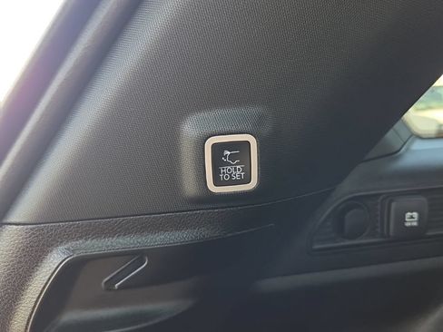 Used 2025 Jeep Grand Cherokee Altitude AWD/4WD image 20