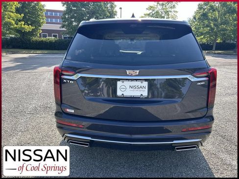 Used 2025 Cadillac XT6 Premium Luxury w/ Technology Package FWD image 6