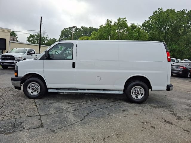 Used 2024 GMC Savana 2500 w/ Driver Convenience Package RWD image 8