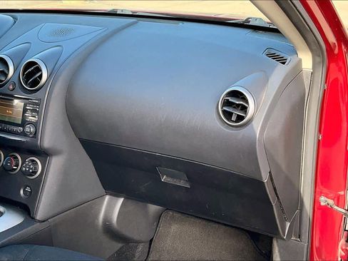 Used 2014 Nissan Rogue S w/ Convenience Package image 16