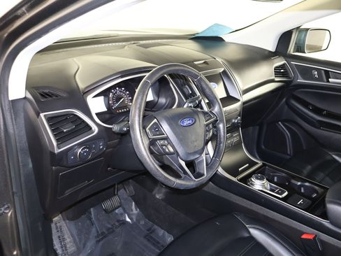 Used 2019 Ford Edge SEL w/ Equipment Group 201A image 35