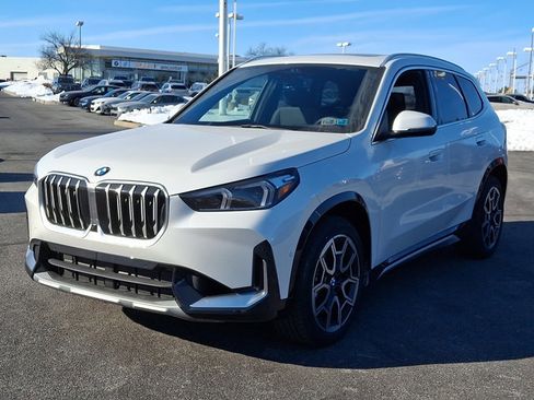 Used 2026 BMW X1 xDrive28i w/ Technology Package AWD/4WD image 2