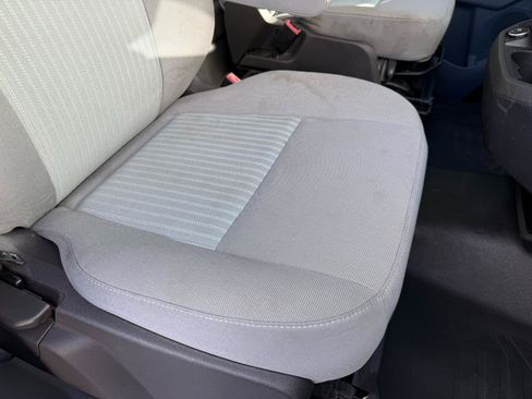 Used 2018 Ford Transit 150 148 Medium Roof RWD image 36