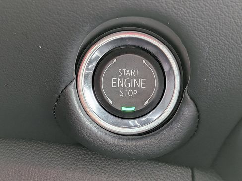 Certified 2025 Chevrolet Tahoe Premier RWD image 26