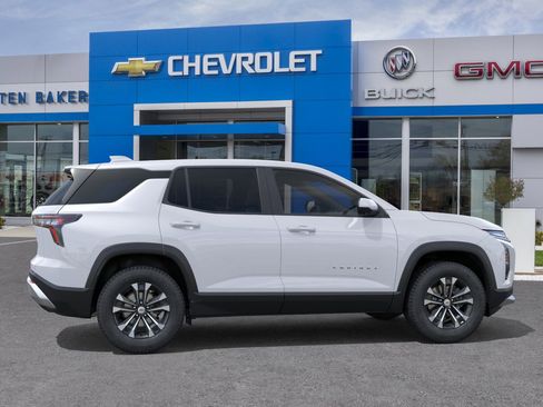 New 2026 Chevrolet Equinox LT w/ Convenience Package II FWD image 5