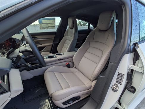 New 2025 Porsche Taycan image 5