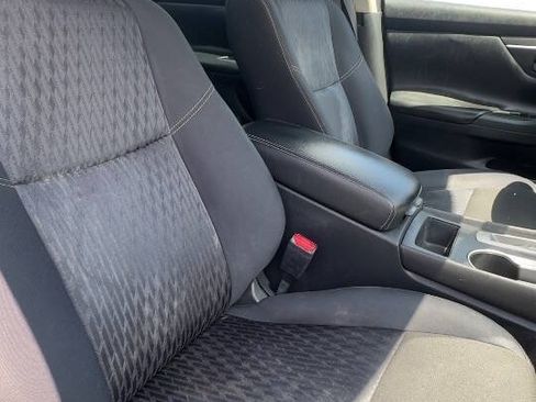 Used 2017 Nissan Altima 2.5 S w/ Power Driver Seat Package FWD image 13