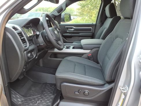 New 2026 RAM 1500 Big Horn AWD/4WD image 11