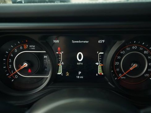 New 2026 Jeep Gladiator Mojave image 28