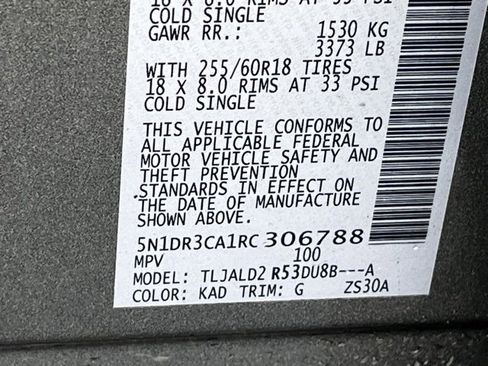 Used 2024 Nissan Pathfinder SL w/ Black Appearance Package image 37