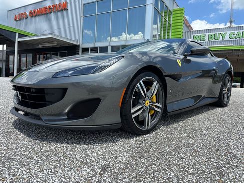Used 2020 Ferrari Portofino RWD image 29