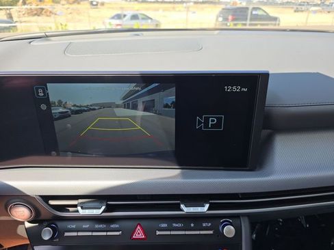 Certified 2025 Hyundai Sonata SEL image 17