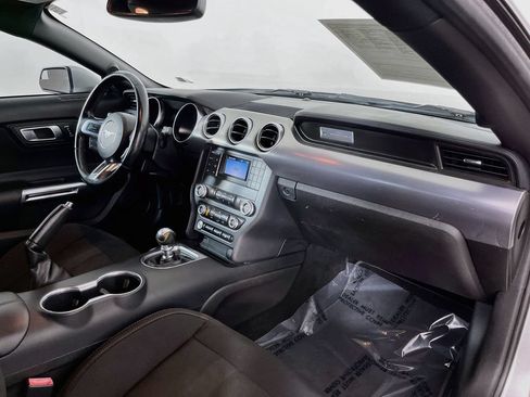 Used 2019 Ford Mustang GT w/ Black Accent Package RWD image 29