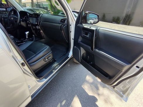 Used 2021 Toyota 4Runner TRD Off-Road Premium w/ Moonroof Package image 36