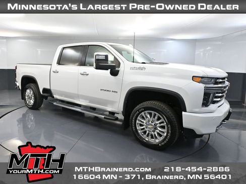 Used 2021 Chevrolet Silverado 2500 High Country AWD/4WD image 1