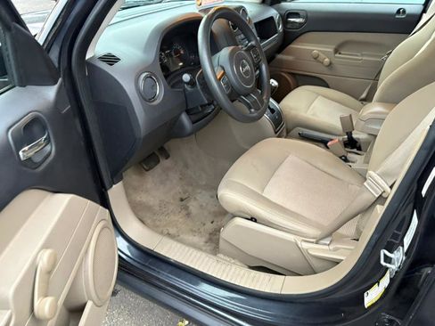 Used 2014 Jeep Patriot Sport image 5