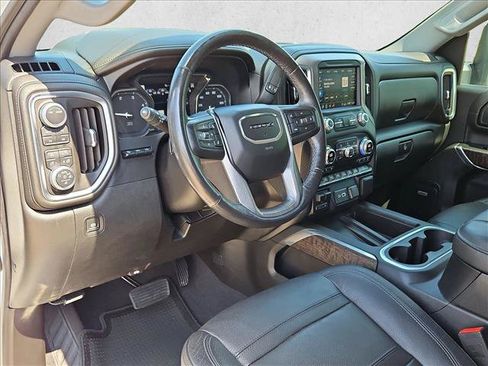 Used 2020 GMC Sierra 2500 Denali w/ Denali Ultimate Package AWD/4WD image 10