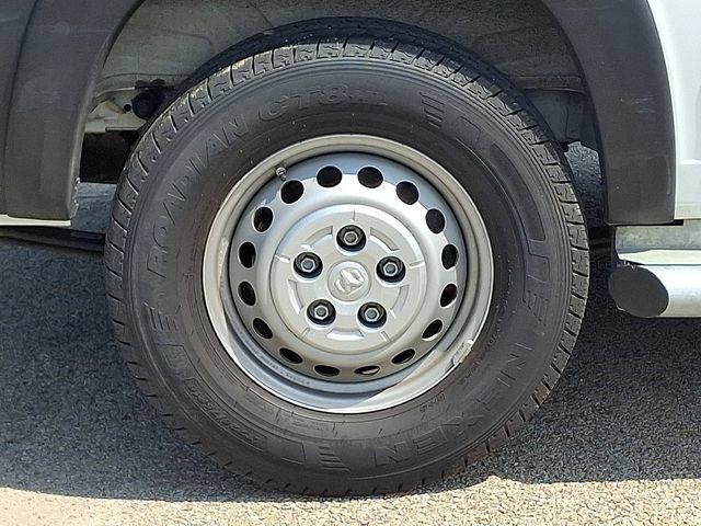 Used 2025 RAM ProMaster 2500 w/ U-Haul Equipment Group FWD image 9