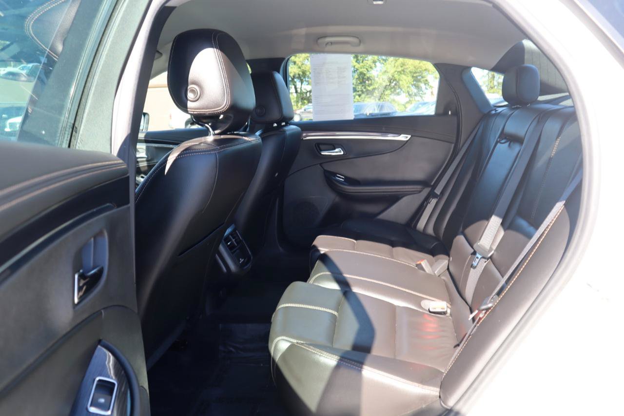 Used 2016 Chevrolet Impala LT w/ Leather Package FWD image 15