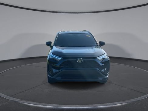 Certified 2025 Toyota RAV4 LE AWD/4WD image 3