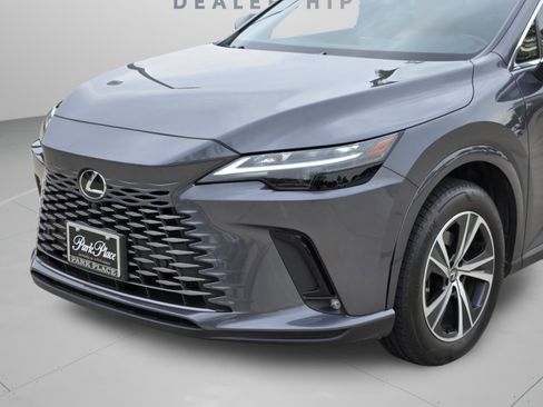 Used 2025 Lexus RX 350 Premium w/ Accessory Package (Z1) FWD image 33