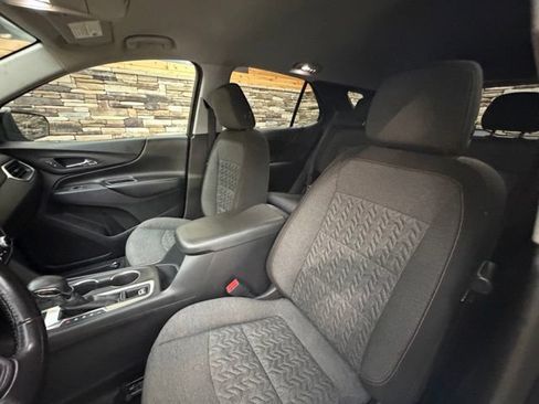 Used 2022 Chevrolet Equinox LT AWD/4WD image 14