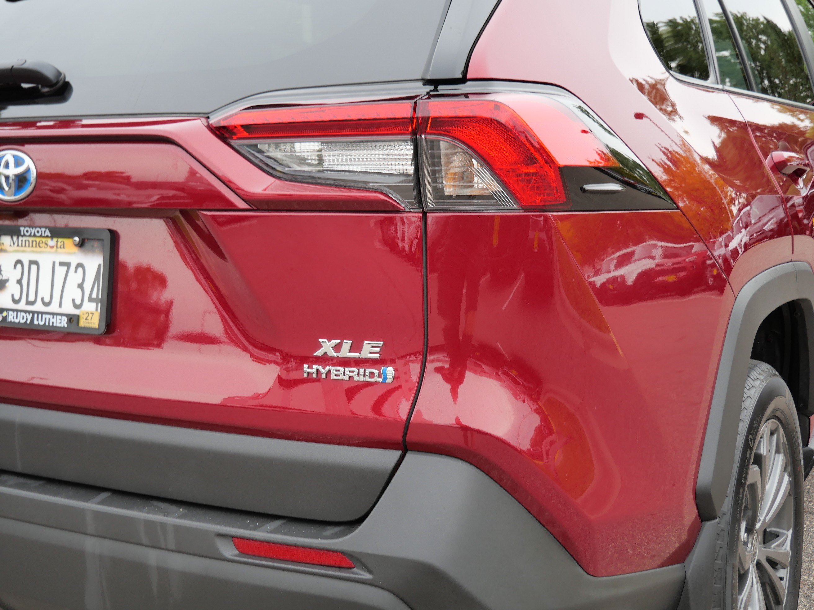 Certified 2023 Toyota RAV4 XLE Premium AWD/4WD image 18