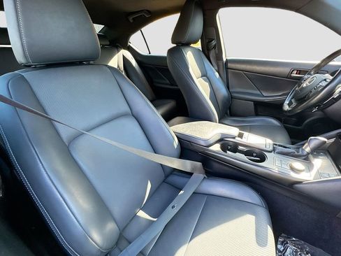 Used 2021 Lexus IS 300 300 w/ Comfort Package image 27