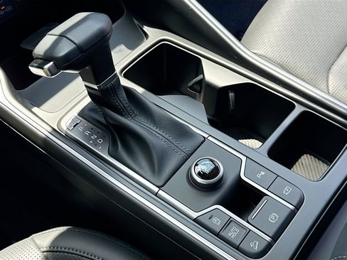 New 2026 Kia Sorento S FWD image 12