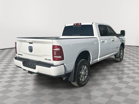 Used 2024 RAM 2500 Laramie AWD/4WD image 5