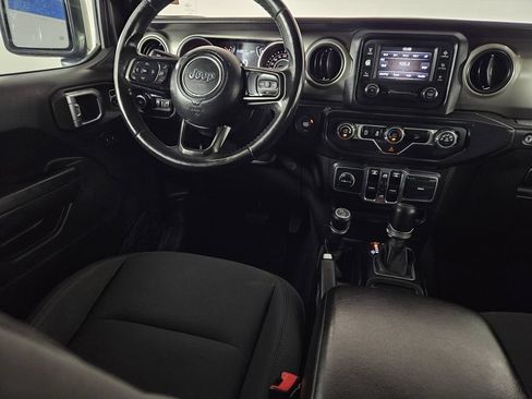 Used 2019 Jeep Wrangler Unlimited Sport S AWD/4WD image 8